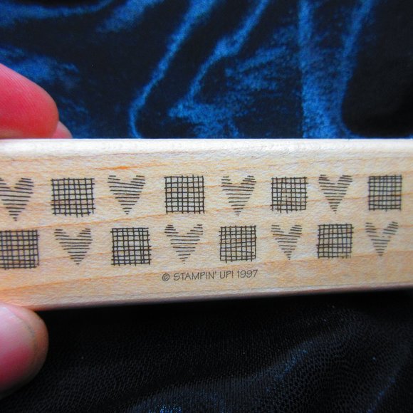 Heart Pattern Wood Mounted Stamp 1.25" X 3.75" - Picture 1 of 3